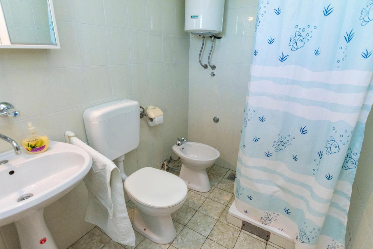 Apartments And Room Milka-Jere Primošten Zewnętrze zdjęcie